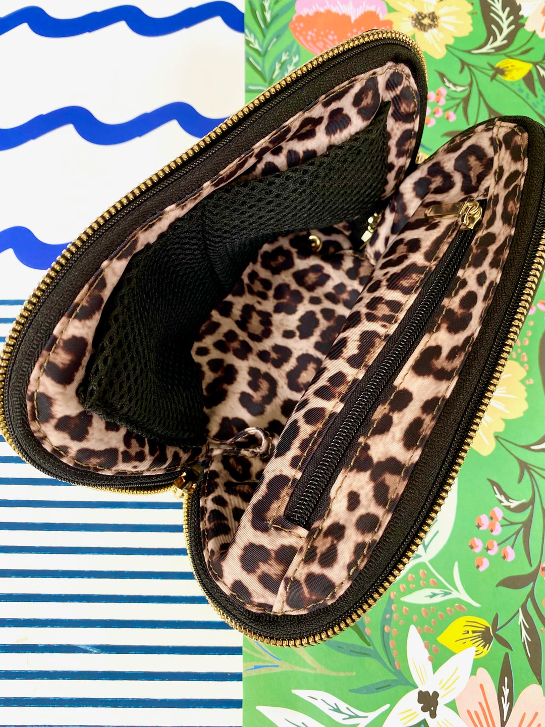 Vacationer Large Makeup Bag