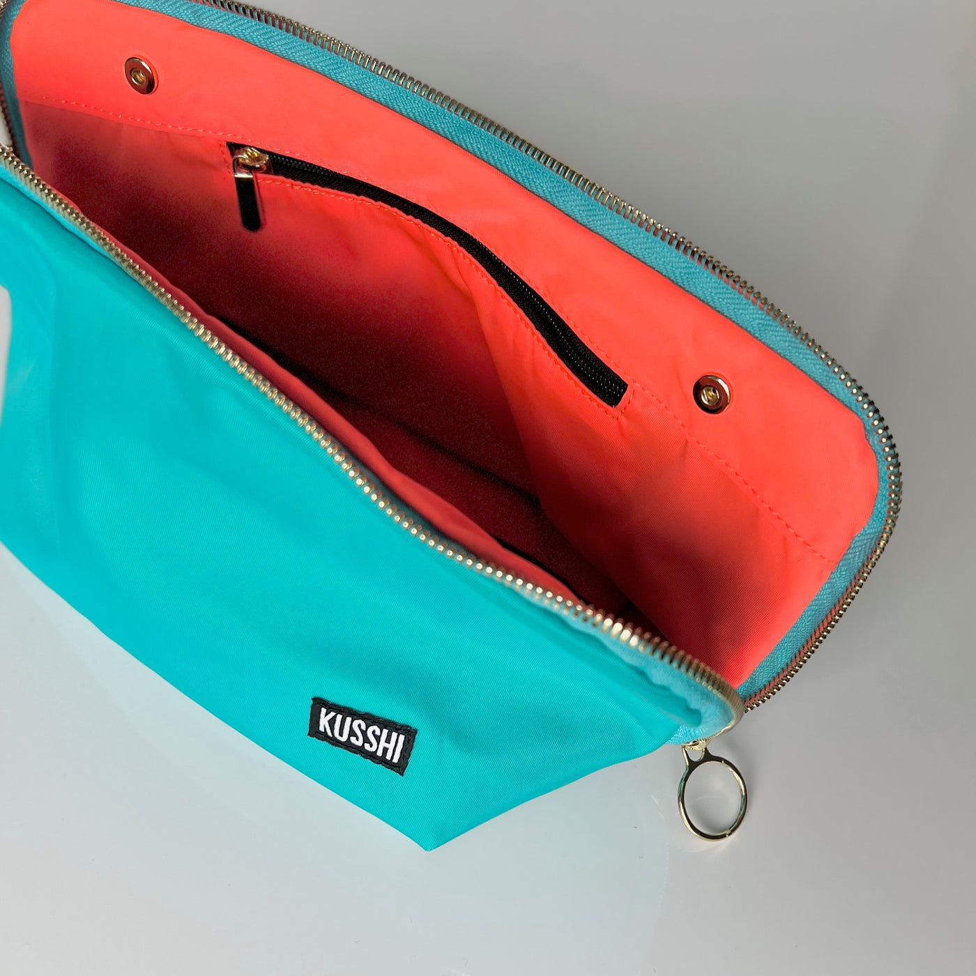 Vacationer Large Makeup Bag